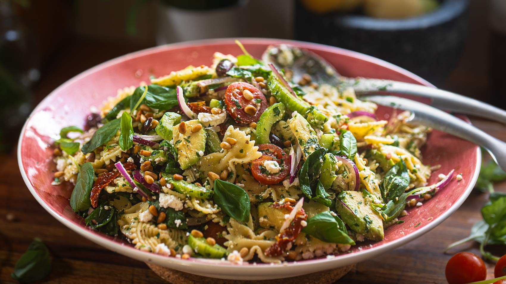 Pasta Mediterránea con Tomates Cherry y Sal de Atacama